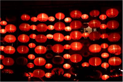 the lantern chinese